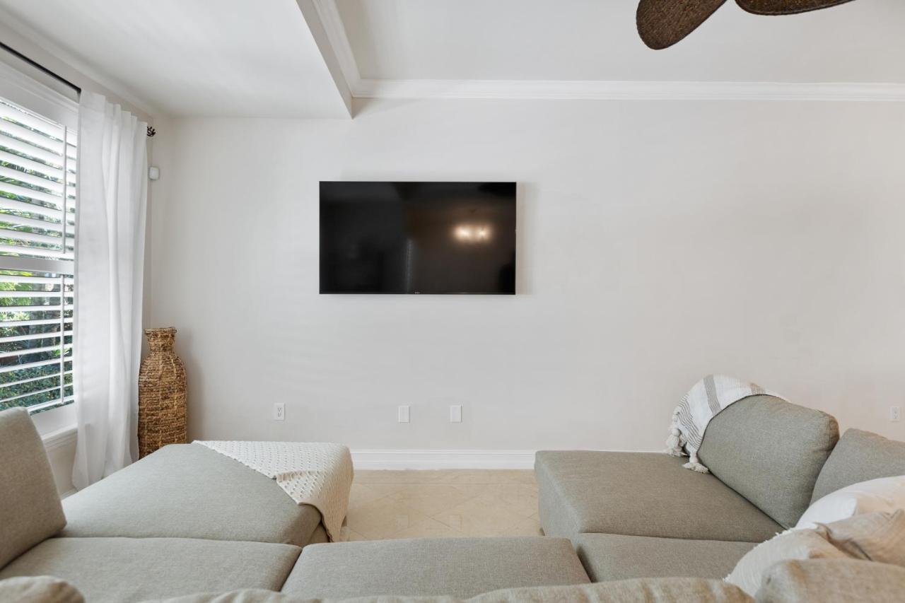 Luxury Spanish Villa 4 Bedroom 4 Bathroom Pool Sunny Isles North Miami Beach Exterior photo